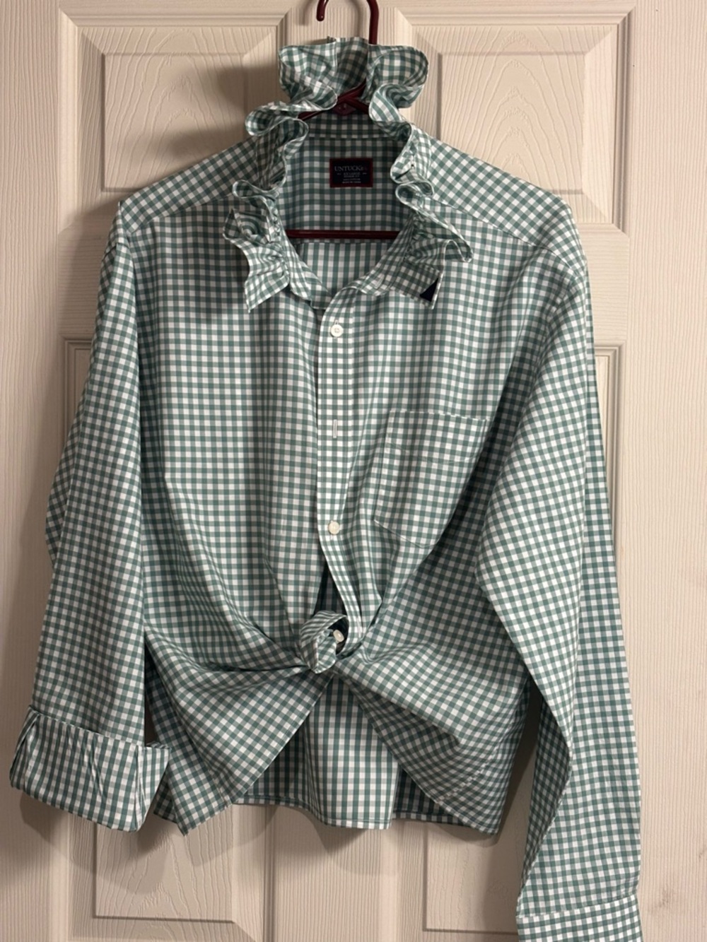 Upcycled/Reloved White/Green Gingham Ruffle-Collar Button-Down Shirt by Untuckit